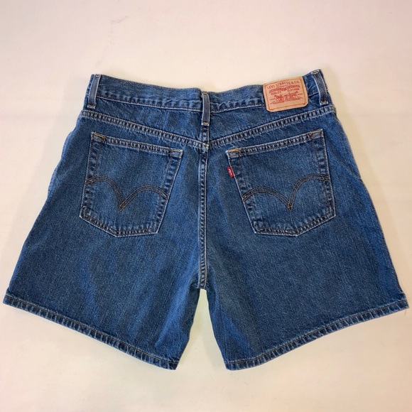 Levi’s 550 Relaxed Fit High-Rise Y2K Shorts (34) - Picture 4 of 14